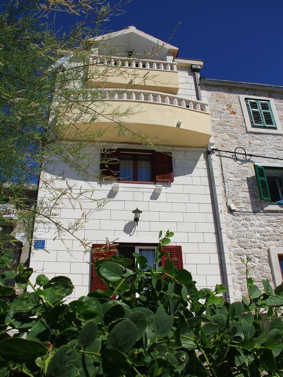 Holiday Home Blaz Примоштен Номер фото